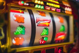 Berbagai kategori permainan di platform maxwin dapat diakses setelah deposit BRI